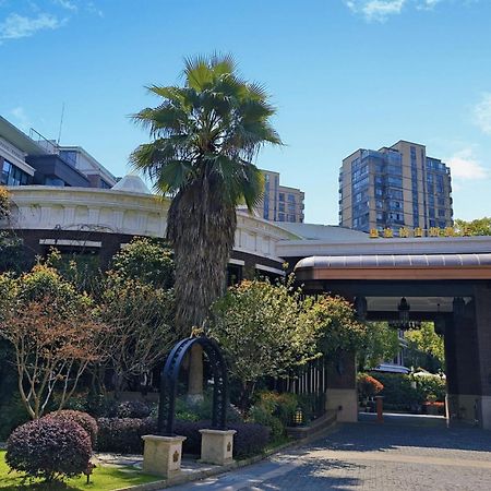 Royal Grace Hotel Optics Valley Wuhan Exterior photo