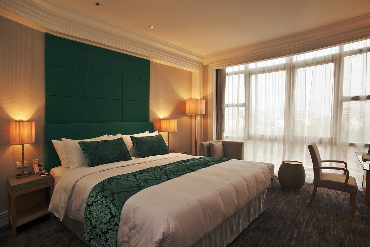 Royal Grace Hotel Optics Valley Wuhan Exterior photo