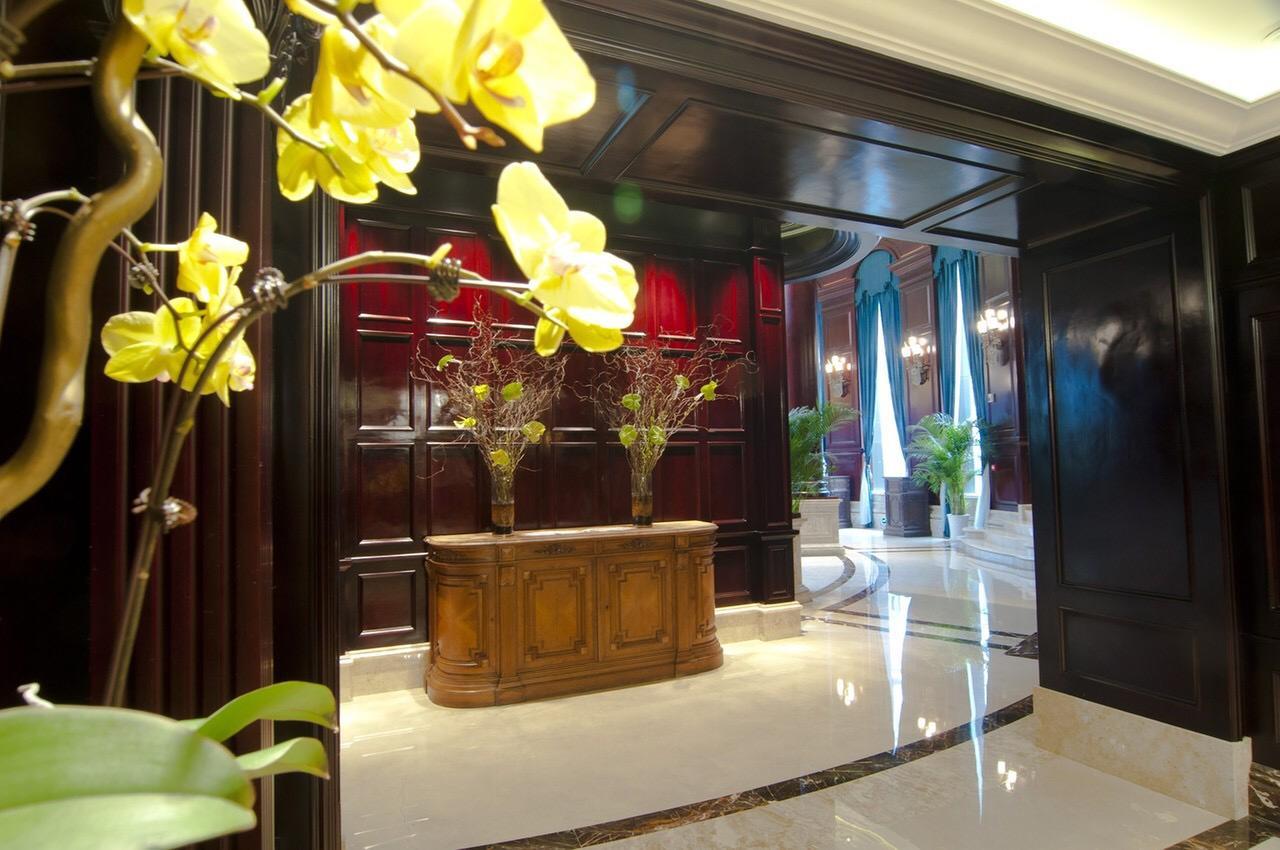 Royal Grace Hotel Optics Valley Wuhan Exterior photo