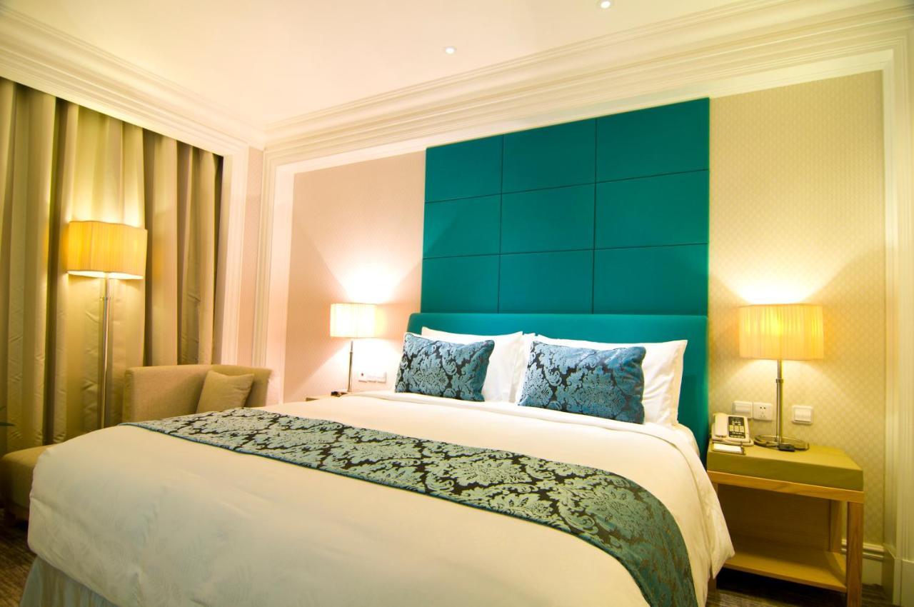 Royal Grace Hotel Optics Valley Wuhan Exterior photo
