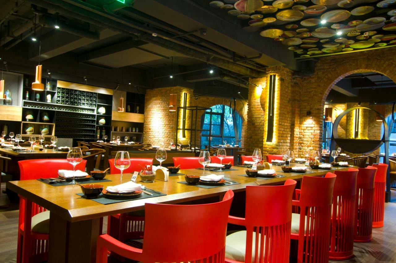 Royal Grace Hotel Optics Valley Wuhan Exterior photo